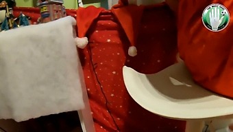Wife Gives Santa A Handjob