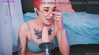 Cute Girl Enjoys Deepthroating In Fuckmachine Video