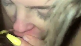 Watch A Talented Blonde Girlfriend'S Oral Skills In Action